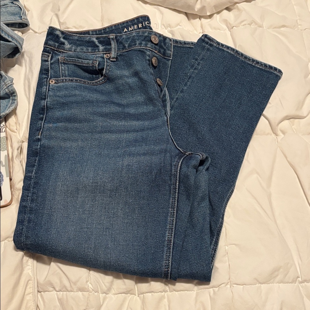American Eagle Outfitters Tomgirl Blue Jeans